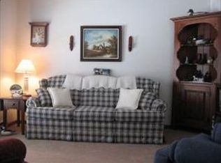 2824 Pebblebrook Dr, Lancaster, PA 17601