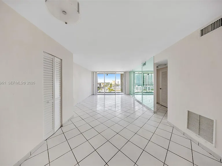 1865 79th Street Cswy #12D — Photo 2