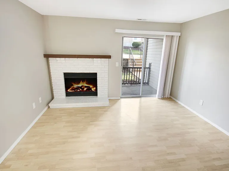 17048 Sandalwood Creek Dr #B — Photo 3