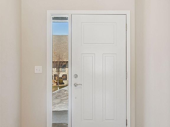 3rd image of 10751 Settlers Ln
