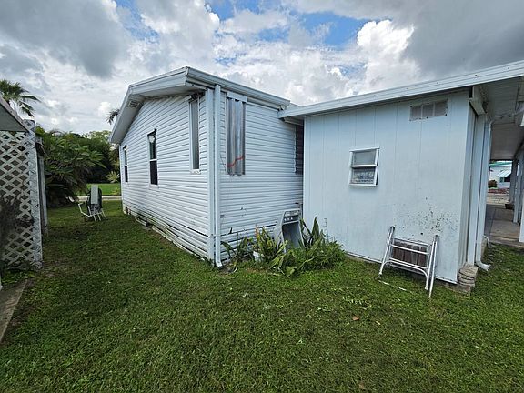 3rd image of 4372 71st Rd N #1326