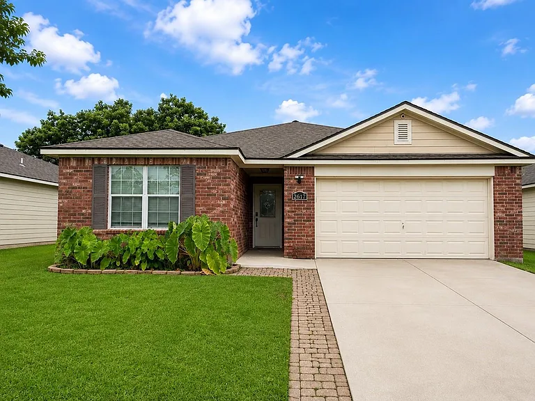 2617 Redfish Dr — Photo 1