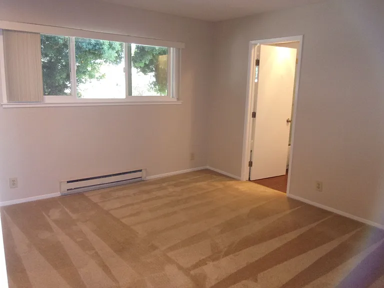 245 W California Ave — Photo 22