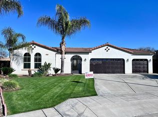 5597 E Edna Ave, Fresno, CA 93727