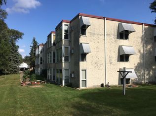 405 10th Ave N #305, South Saint Paul, MN 55075