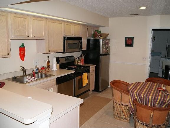 5th image of 695 E Western Reserve Rd Unit 1704