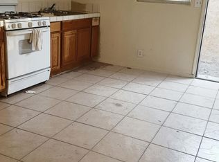 1627 Oregon St APT C, Bakersfield, CA 93305