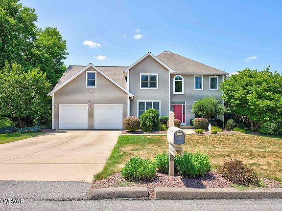 2nd image of 1621 Oakmont Dr