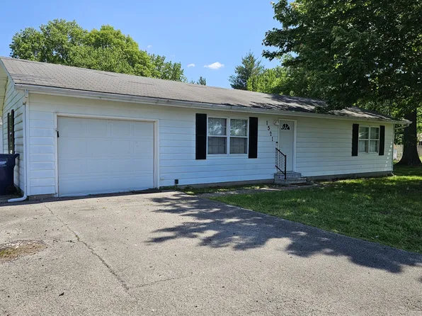 1521 Triangle St, Mount Vernon, IL 62864