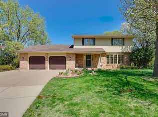 6672 Edgemont Blvd N, Minneapolis, MN 55428