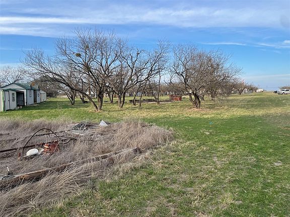 4th image of 1119 County Road 408