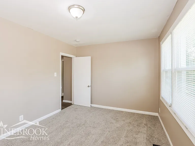 2824 Cornelia Rd — Photo 8