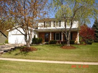 3402 W Lorient Dr, McHenry, IL 60050
