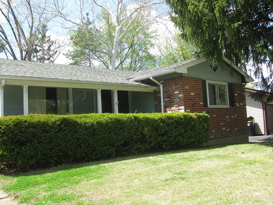 1st image of 3045 Wellington Dr