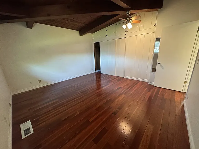 3719 Altura Ave — Photo 4