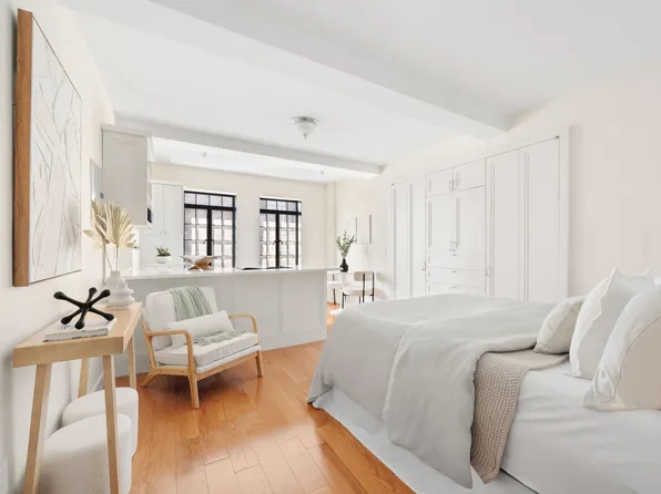 5 Tudor City Place image 1 of 8