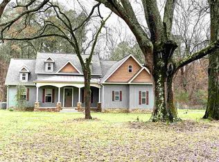 15219 Clinton Rd, N Little Rock, AR 72118