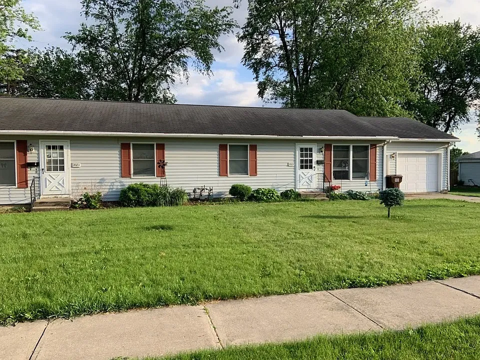 207 W Brayton Rd #B