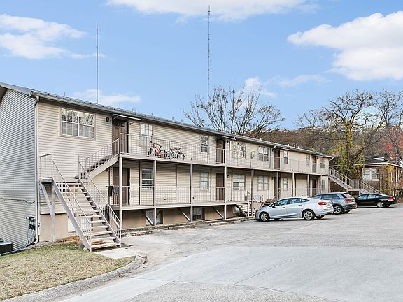 5th image of 1331 14th Ave W Unit 8