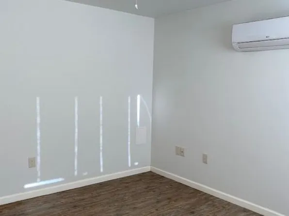 9611 Morwin St APT 5, Norfolk, VA 23503