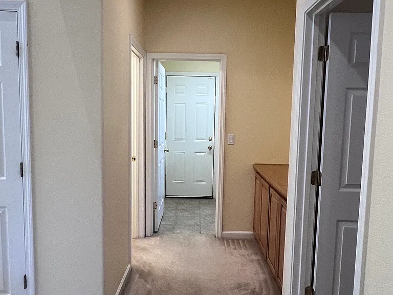 771 Cathedral Way — Photo 17
