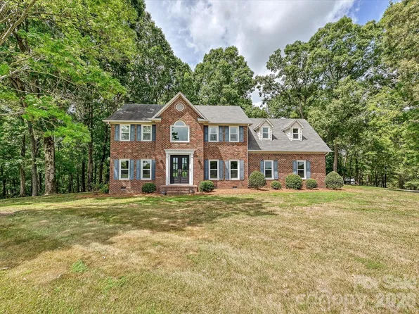 34272 Mabry Rd, Albemarle, NC 28001