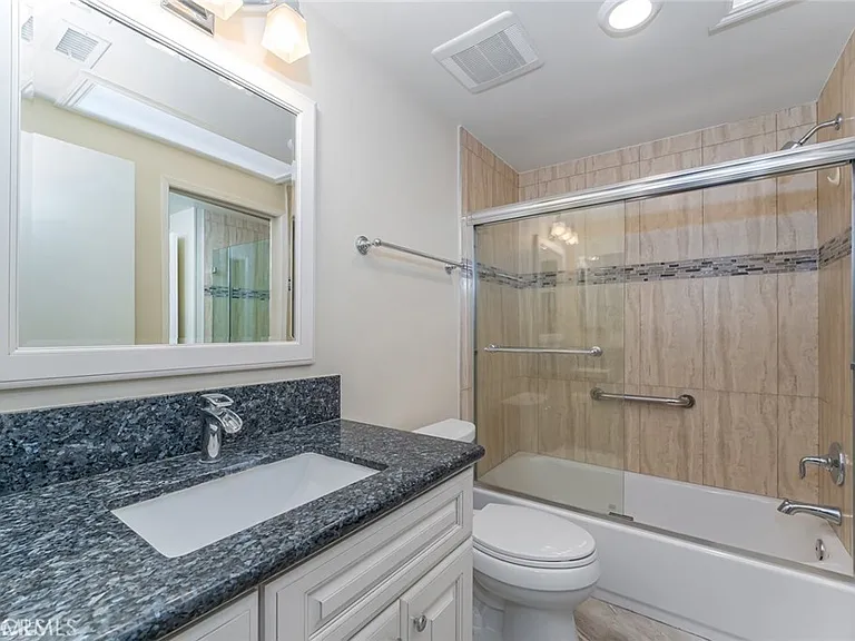 707 Avenida Majorca #G — Photo 16