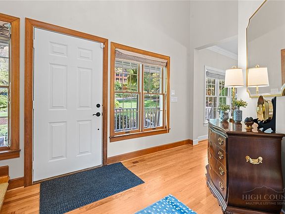 4th image of 167 GLENDALE Drive