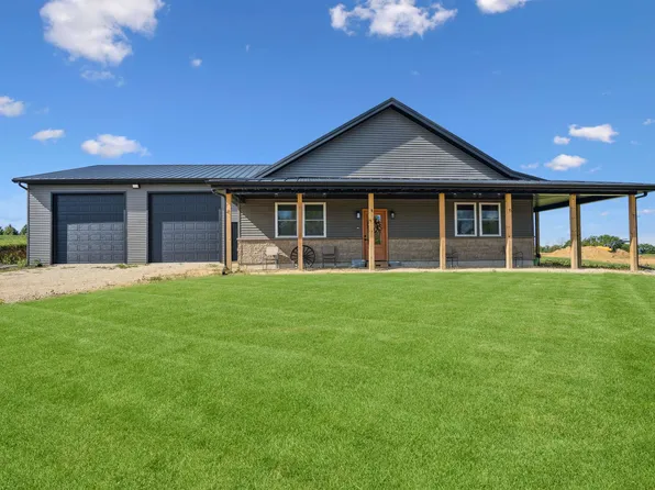 344 Blue Heron Ln, Guttenberg, IA 52052