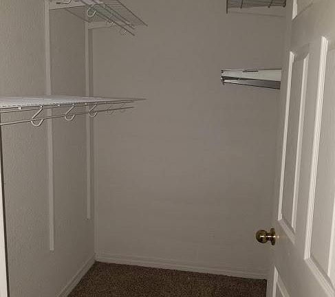 5th image of 222 N Madison Dr