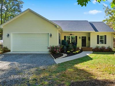 1145 Burton Rd, Scottsburg, VA, 24589