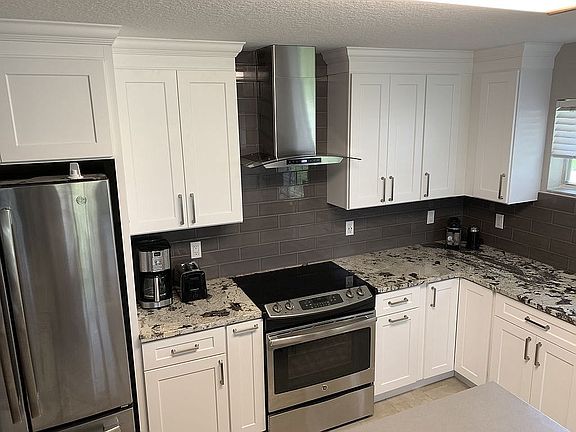 5th image of 14139 Shiloh Ct