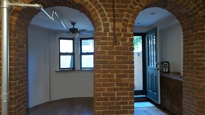 Rented by Brooklyn Real Inc | media 14