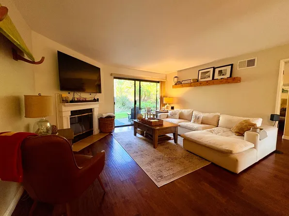 7303 Calle De Fuentes, Carlsbad, CA 92009