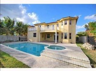 16428 SW 66th St, Miami, FL 33193