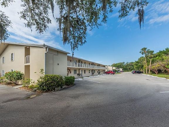 5th image of 600 Royal Palm Blvd