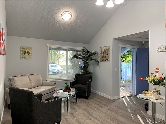 Main door entrance, Welcome Home!