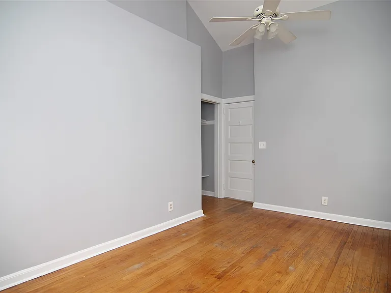 36 Prairie Ave #1 — Photo 16