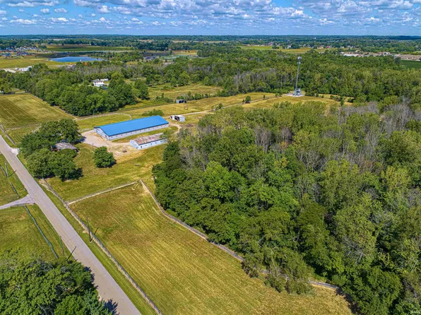 5300 Heckel Rd, Evansville, IN 47725