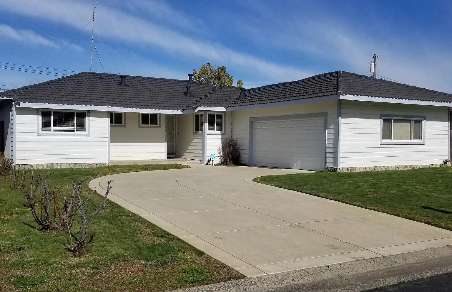 4 bed, 1378 sqft, $2,850 — Photo 1