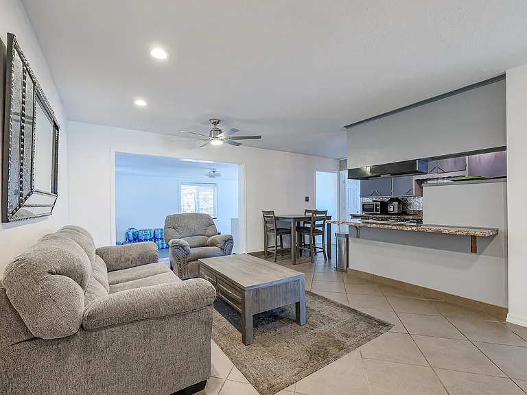 2318 N 84th Pl — Photo 25
