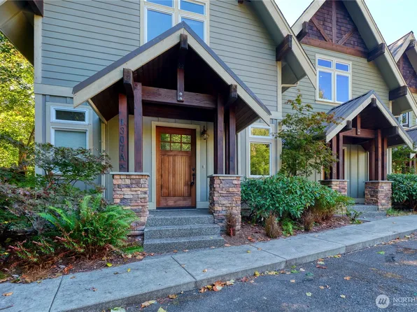1307 Pelican Pl #A, Point Roberts, WA 98281