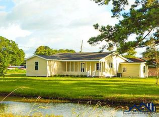 4382 Ferry Rd, Bourg, LA 70343