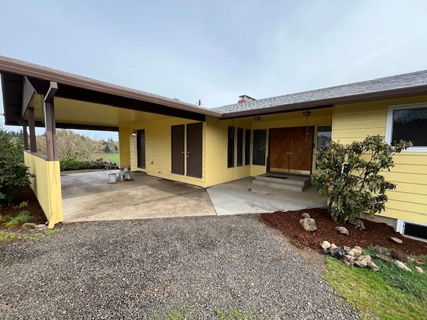 5 Bedroom 2.5 Bath Gaston OR — Photo 3