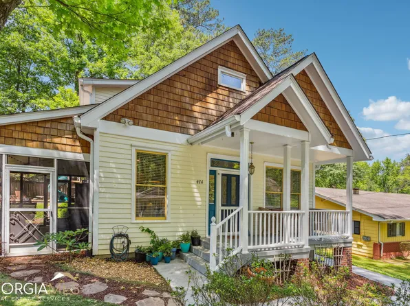 474 Hemlock Dr, Pine Lake, GA 30072