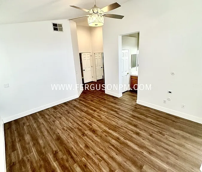 5630 Darby Rd — Photo 11