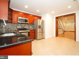 1124 Cantrell St, Philadelphia, PA 19148