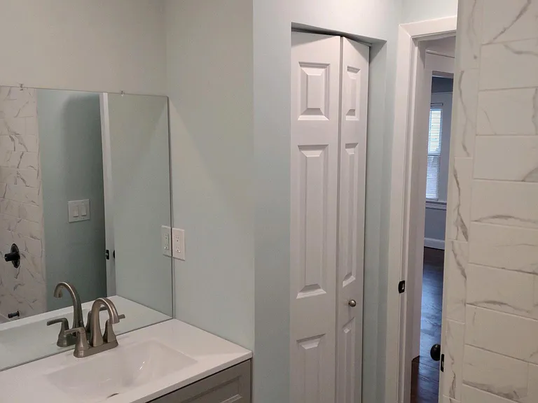 430 Knowlton St #2 — Photo 12