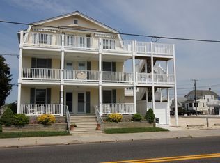8811 3rd Ave #3, Stone Harbor, NJ 08247