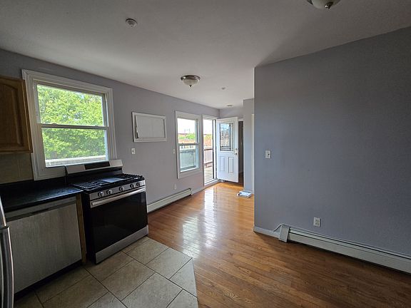 3rd image of 23-52 23rd St #3